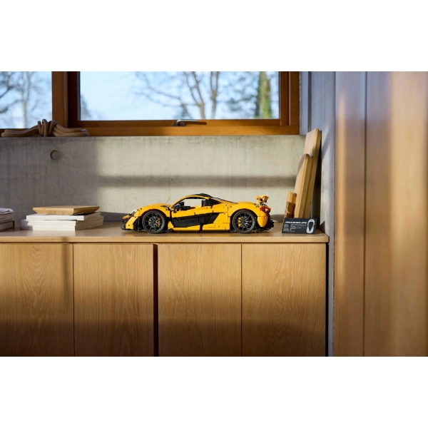 42172 LEGO Technic: McLaren P1 Hypercar