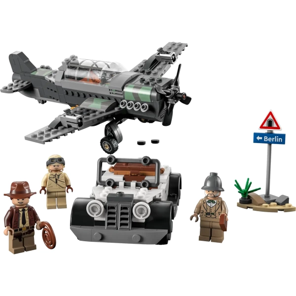 77012 LEGO Indiana Jones: Gevechtsvliegtuig achtervolging