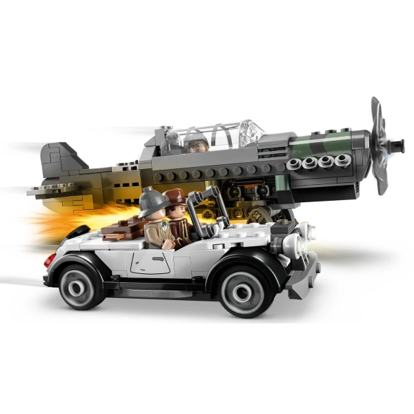 77012 LEGO Indiana Jones: Gevechtsvliegtuig achtervolging