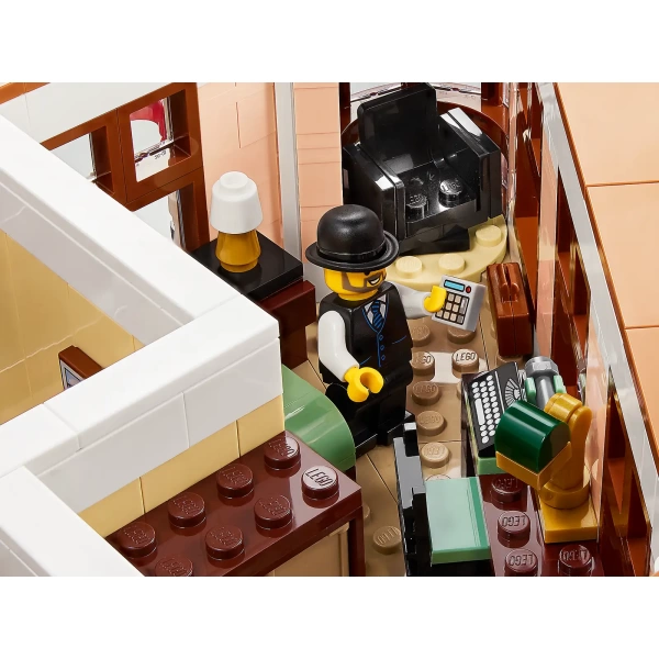 10297 LEGO Icons: Boetiekhotel