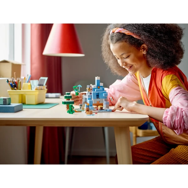 21243 LEGO Minecraft: De IJsbergtoppen