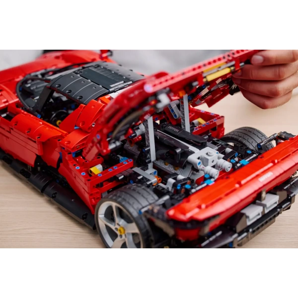 42143 LEGO Technic: Ferrari Daytona SP3