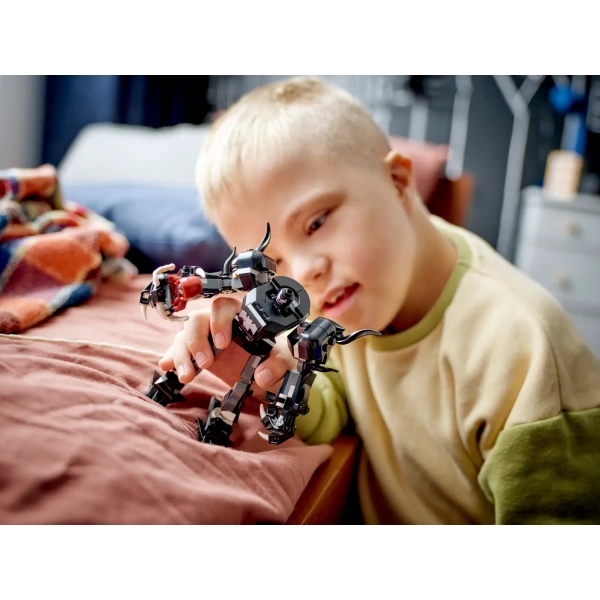 76276 LEGO Venom mechapantser vs. Miles Morales
